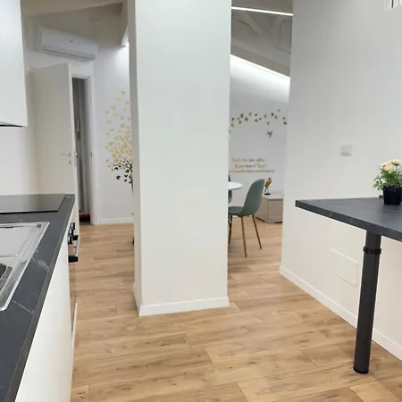 Luxury Beauty-flat In * Милан